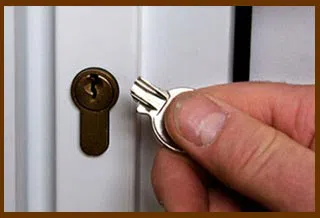 Colleyville Locksmith Service Colleyville, TX 817-357-4092 - 14-broken-key